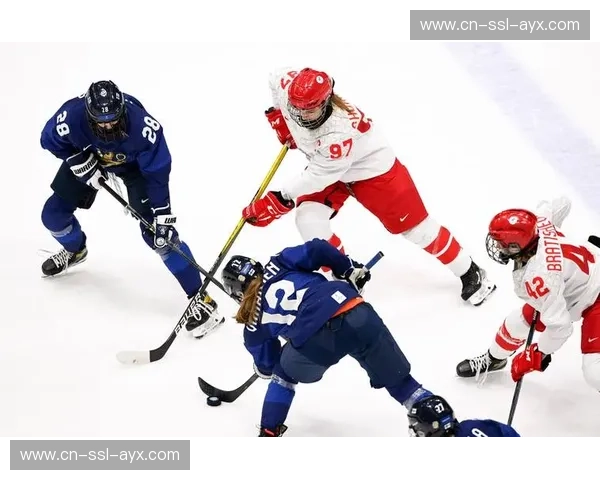 芬兰冰球青年军展现实力 快速攻防转换体系初显成效 芬兰冰球青年军展现实力 快速攻防转换体系初显成效